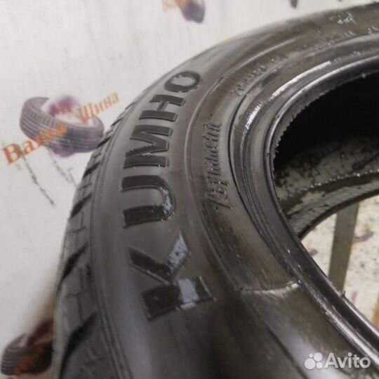 Kumho I'Zen KW27 215/55 R16