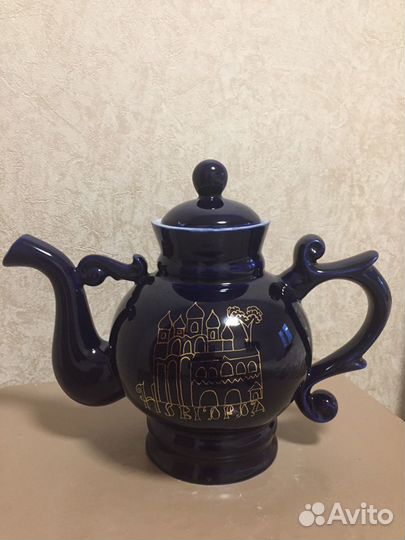 Чайник (кувшин) из синего кобальта с позолотой