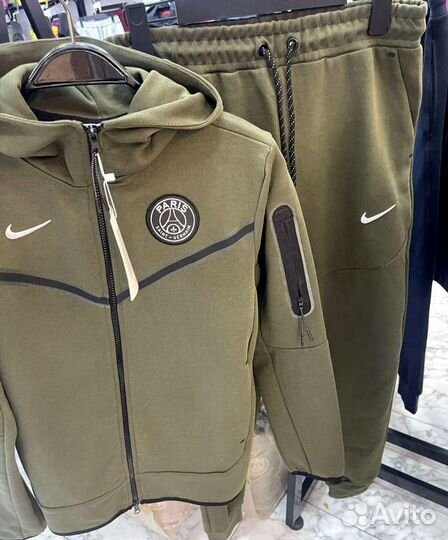 Спортивный костюм Nike Tech fleece PSG, футбол