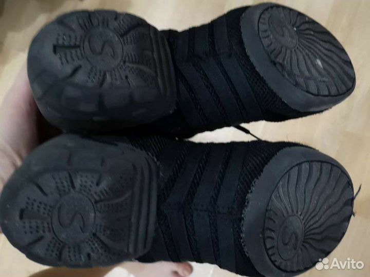 Обувь для танцев