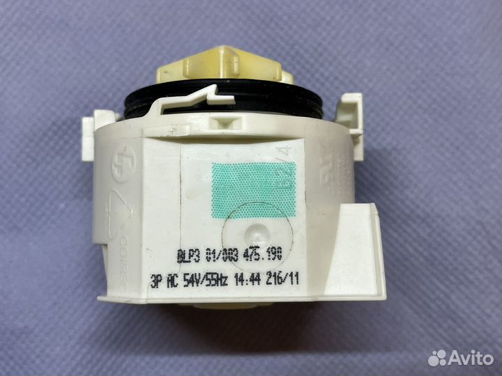 Запчасти для посудомоечной машины bosch разные