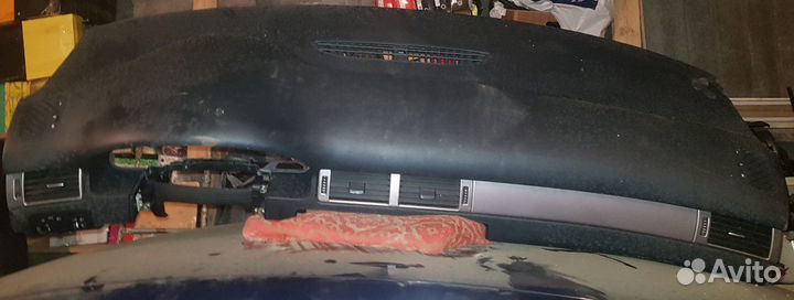 Торпеда Audi A6 C5 в комплекте с прибором оригинал