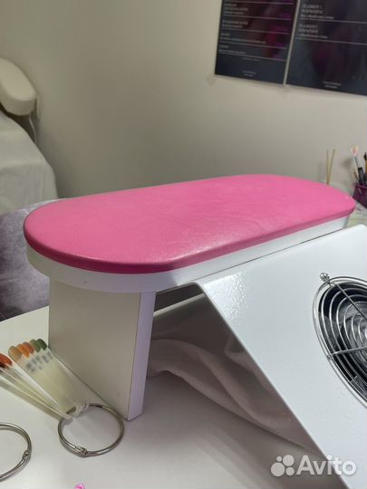 Подставка для рук маникюрная