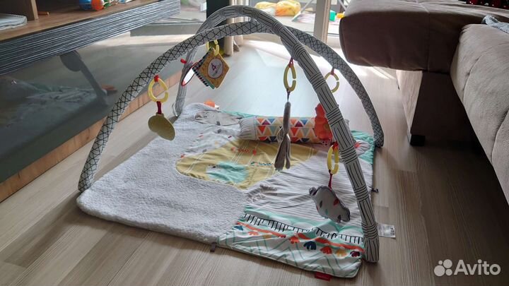 Развивающий коврик