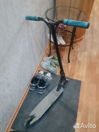 Продам самокат трюковой