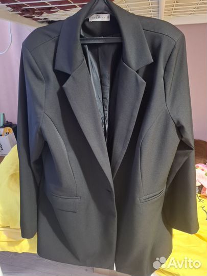 Пиджак женский черный 56 intowrld