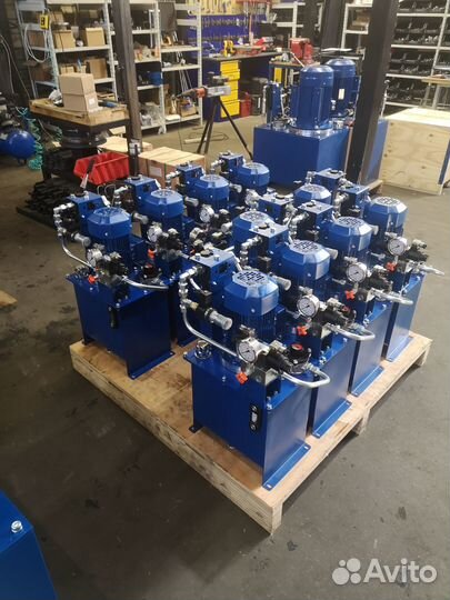 Гидростанция 0,75 кВт, бак 20 л, 250 бар