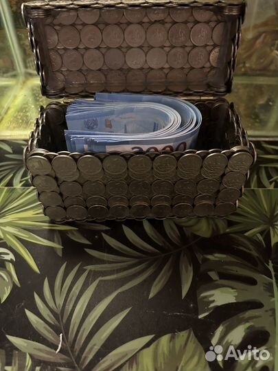 Копилка для монет