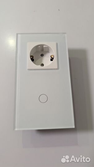 Сенсорный умный выключатель с розеткой