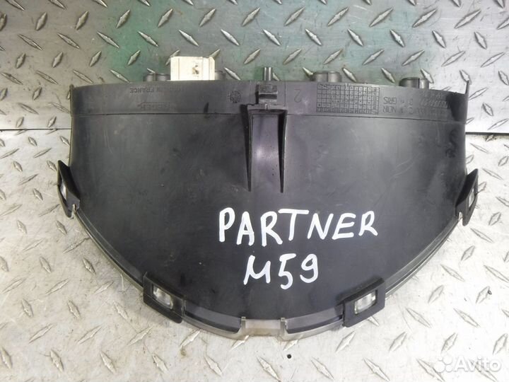 Панель приборов Peugeot Partner M59