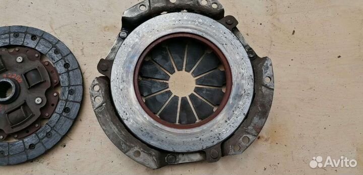 Корзина диск сцепления выжимной