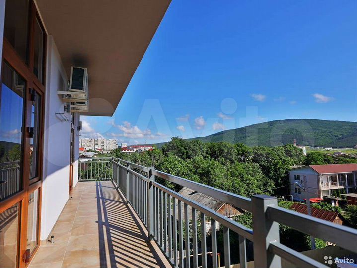 Гостиница, 650 м²