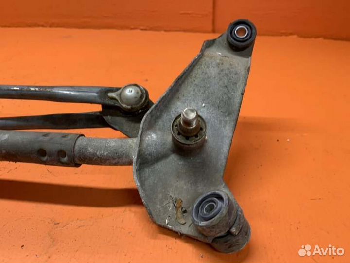 Трапеция стеклоочистителей Toyota Sienna 2 3.5