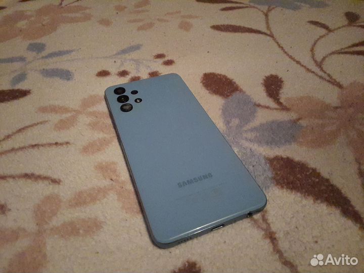 Samsung Galaxy A32, 4/64 ГБ