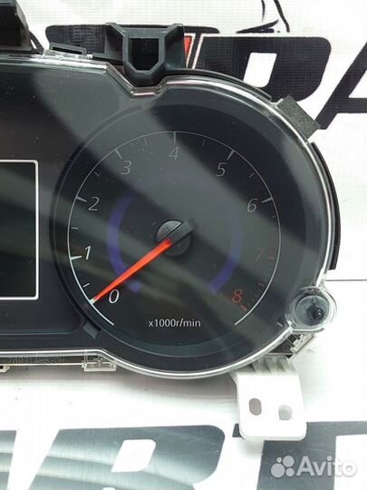 Панель приборов Mitsubishi Outlander XL