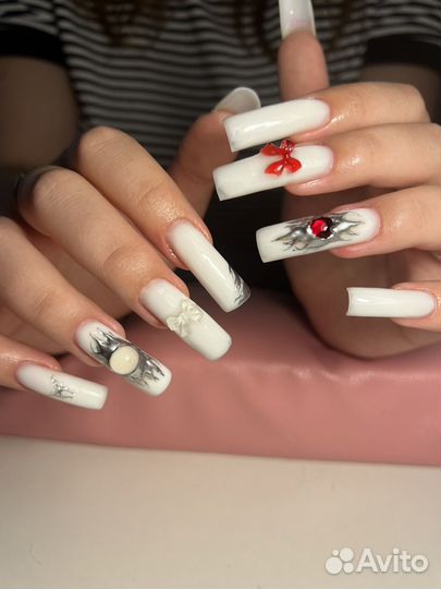 Маникюр и наращивание ногтей