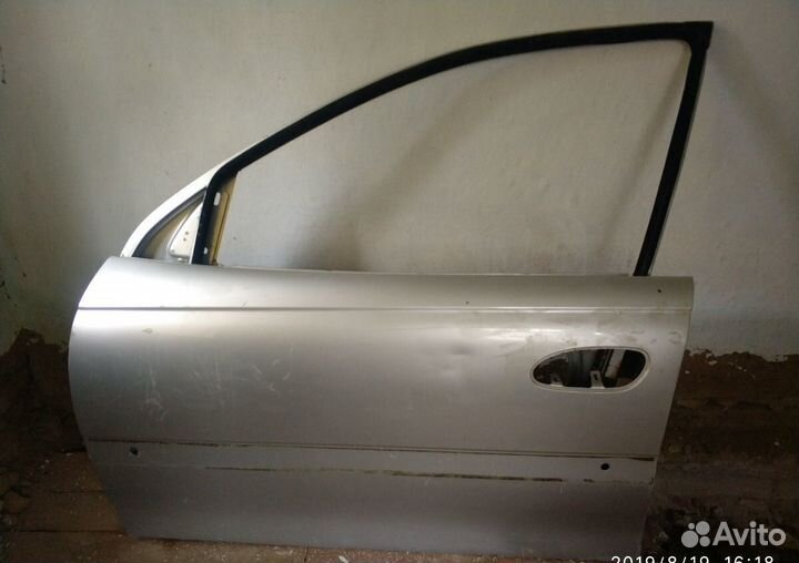 Дверь передняя левая Opel Omega B