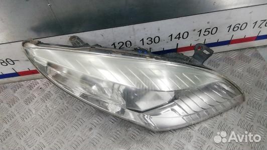 Фара правая renault megane 3 (LPH08MU01)