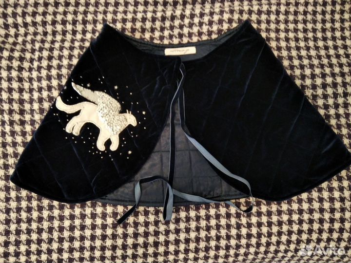 Баска ручной работы из бархата в тëмно-синем цвете