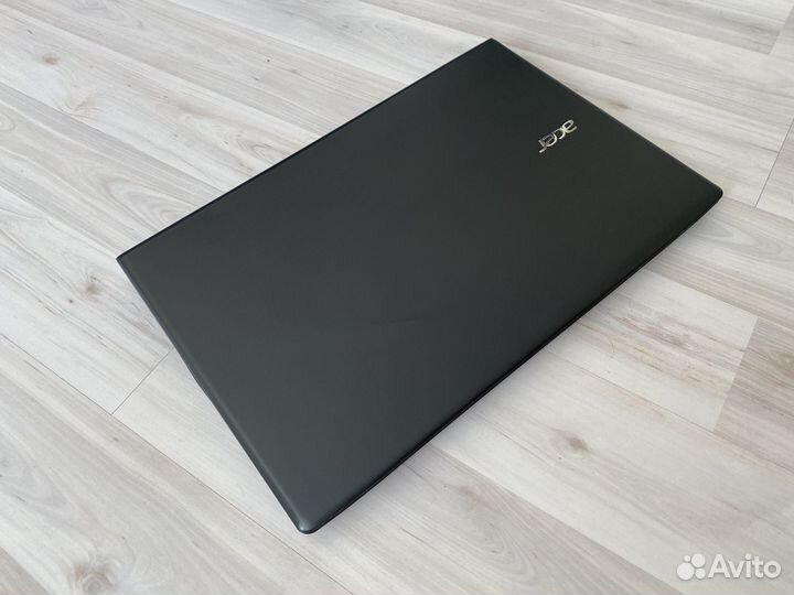 Ноутбук Acer c full hd для игр