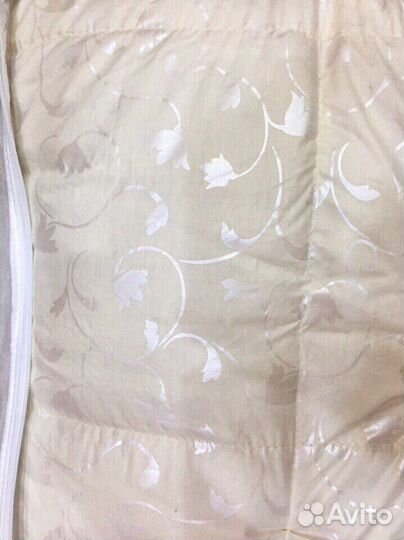 Одеяло пуховое