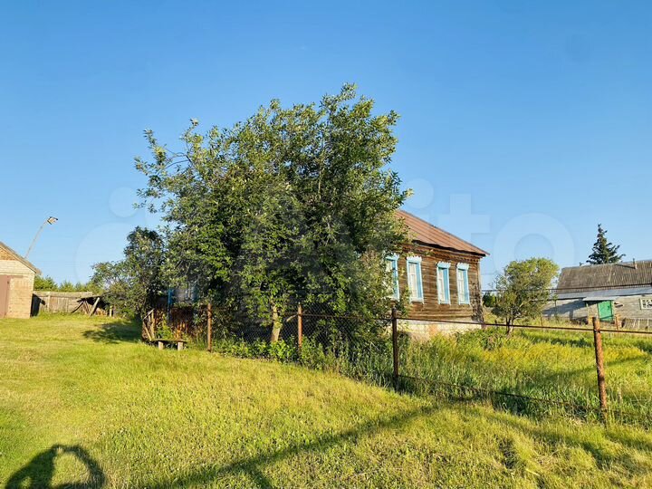 Дом 40 м² на участке 8,4 сот.