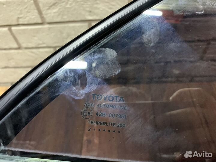Toyota camry V50 Стекло двери задней LH RH