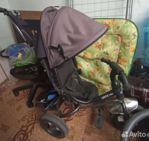 Детский трехколесный велосипед