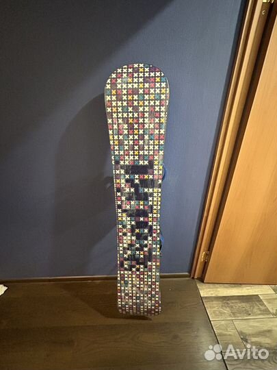 Сноуборд с креплениями Volkl