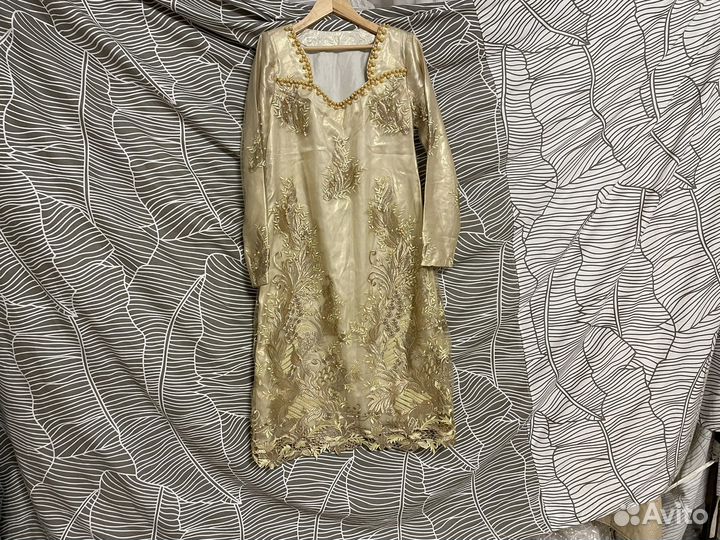 Таджикская платье