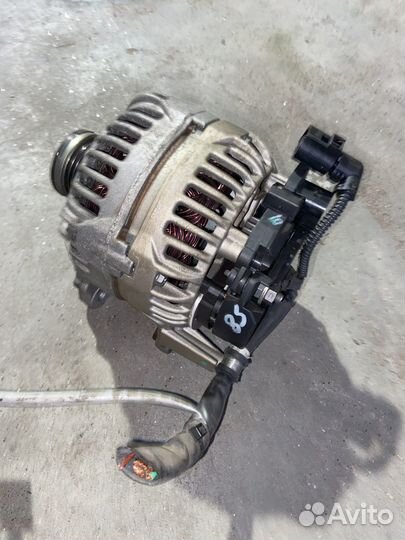 Генератор Volkswagen Jetta 6