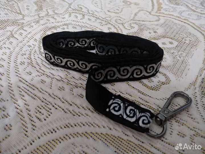 Поводки для мелких пород собак, щенков и кошек