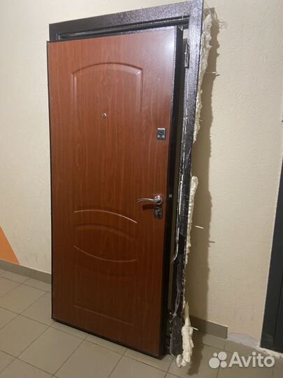 Дверь входная железная бу