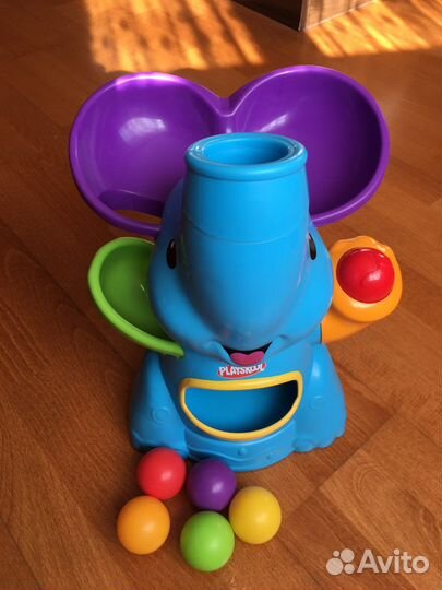 Слон-фонтан музыкальный Playskool с шарами