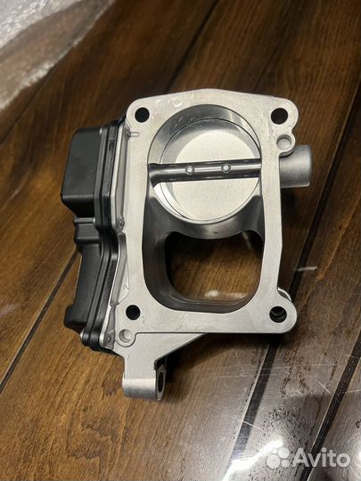 Дроссельная заслонка