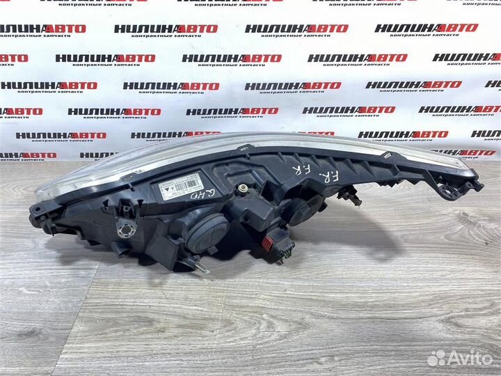 Фара правая Ситроен С4