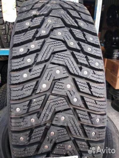 Hankook Winter i'Pike X W429A 245/70 R16 107