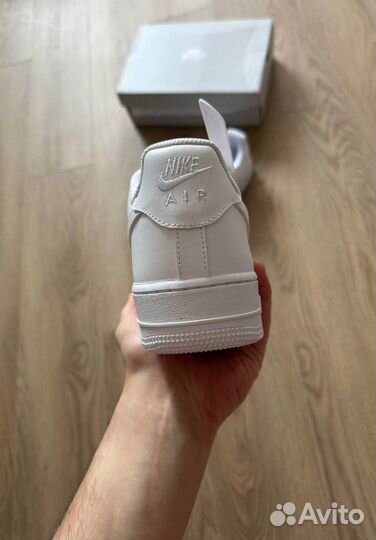 Кроссовки Nike AIR force 1 белые