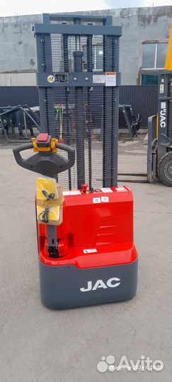 Штабелер самоходный JAC CDD 15