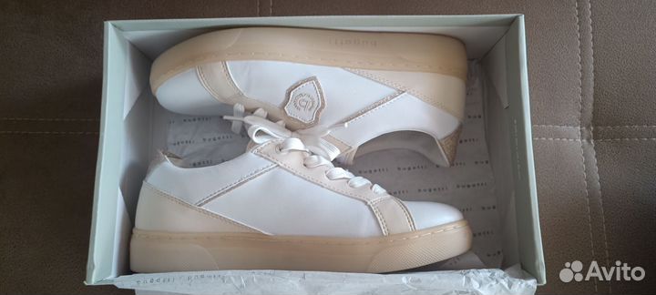 Кеды женские Bugatti кожаные размер 39