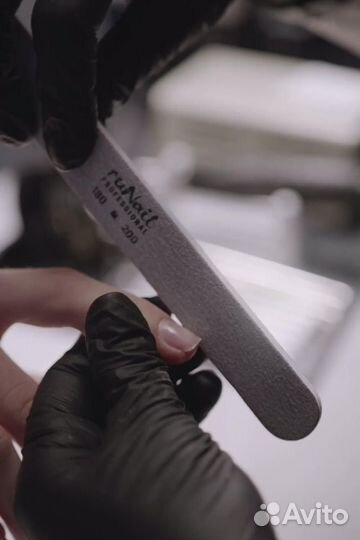 Маникюр с покрытием гель лак