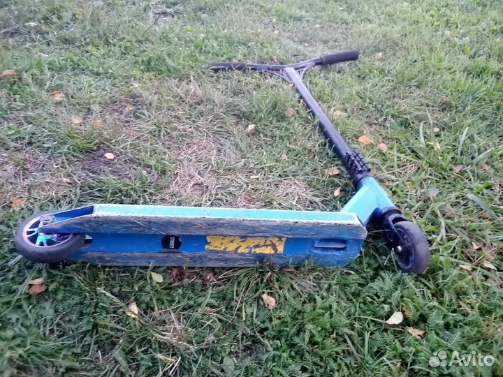 Трюковой самокат детский