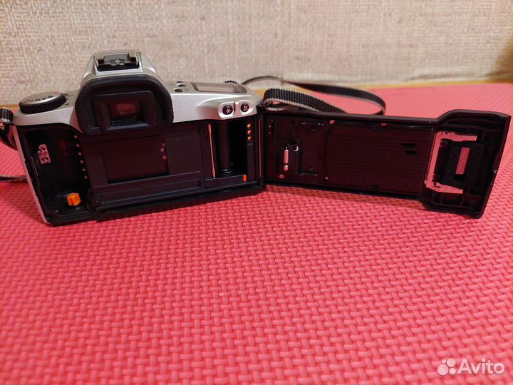 Зеркальный фотоаппарат canon 500 n