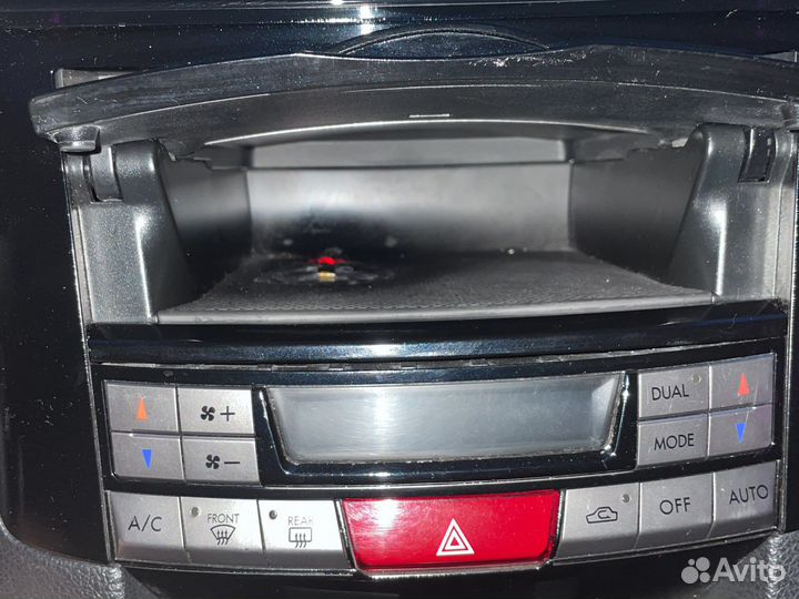 Штатная Рамка магнитолы