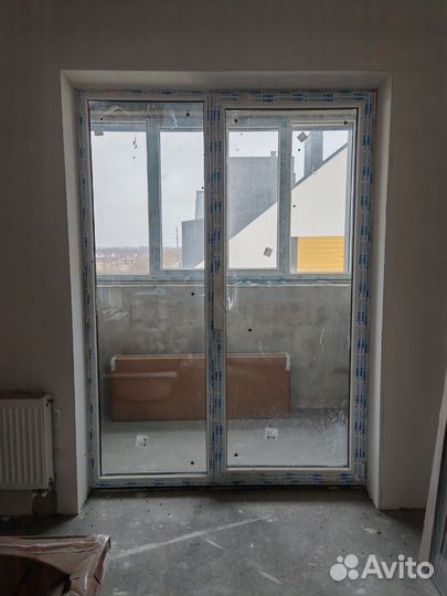 Балконная дверь