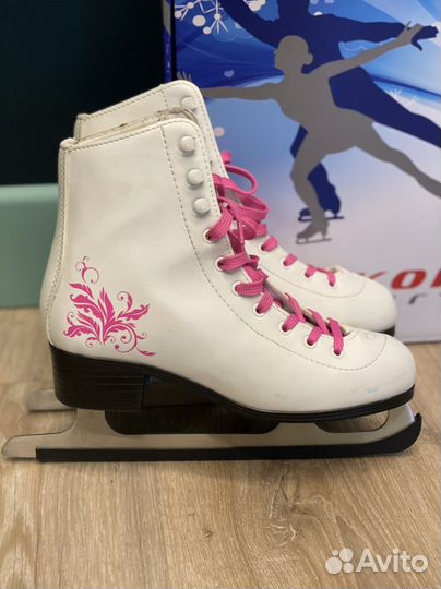 Коньки фигурные 37 и 38