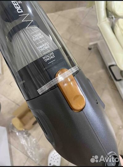 Вертикальный пылесос Deerma Vacuum Cleaner DX115C