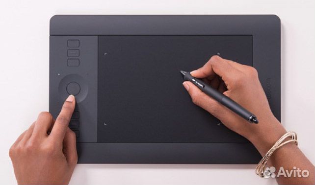 Графический планшет Wacom Intuos Pro PTH-451 S