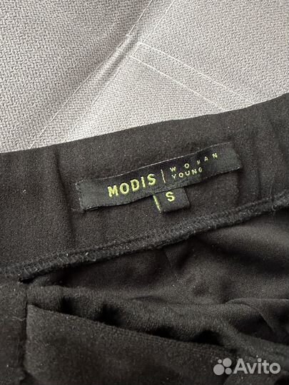 Брюки женские классические черные