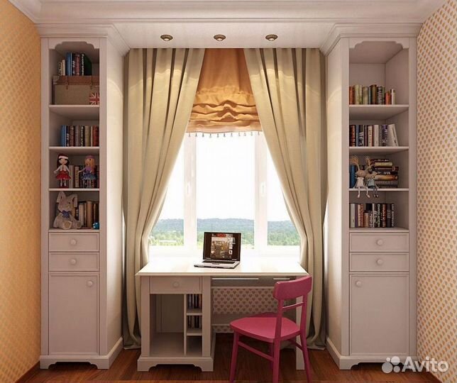 Рабочая зона у окна